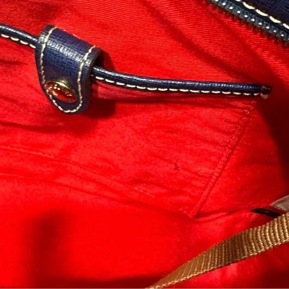 ❌❌❌ Blue Penrose Pocket Tote - Picture 6 of 12